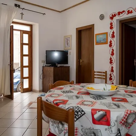 Apartment Vacanze Casa Italia *