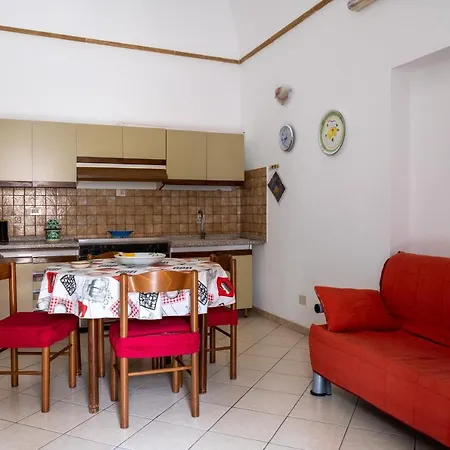 Vacanze Casa Italia Apartment *