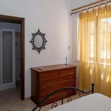 Apartment Vacanze Casa Italia *